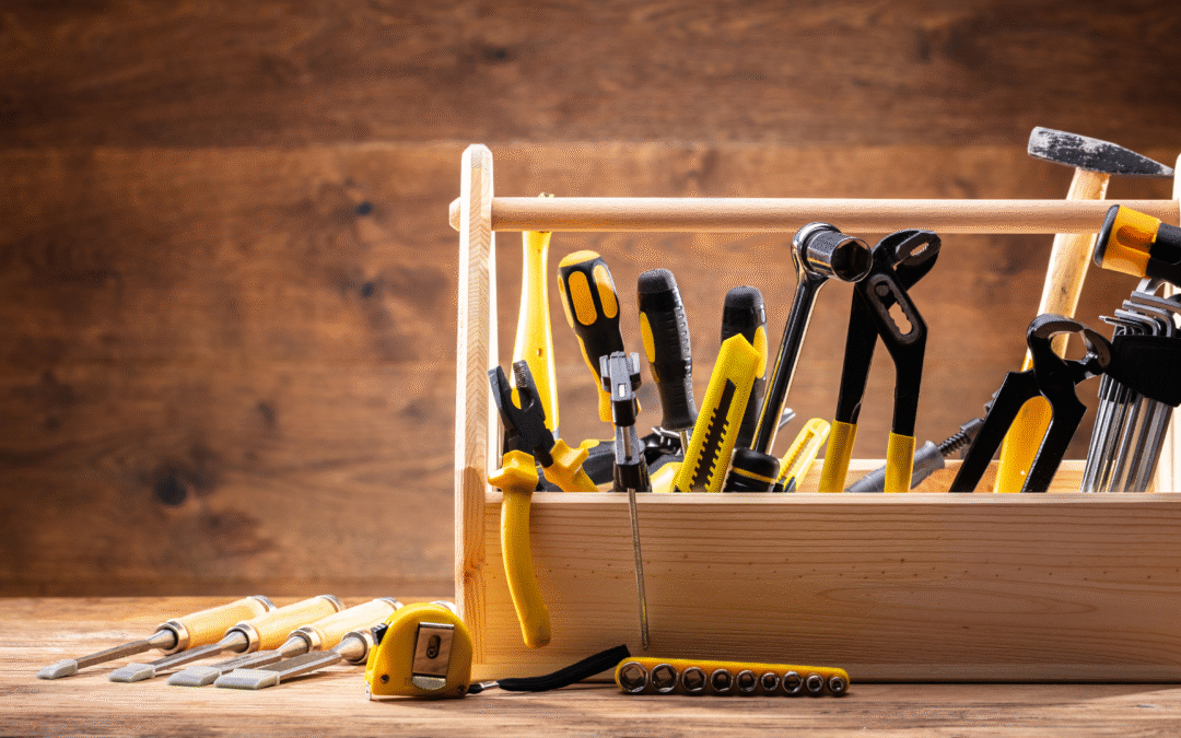 5 herramientas básicas que todo hogar debe tener, sí o sí
